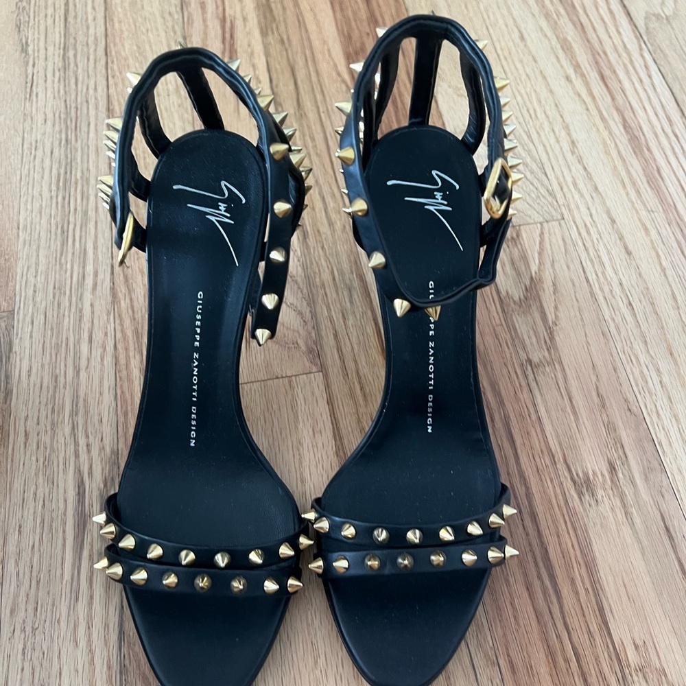 Giuseppe Zanotti Black and Gold Stiletto Heels
